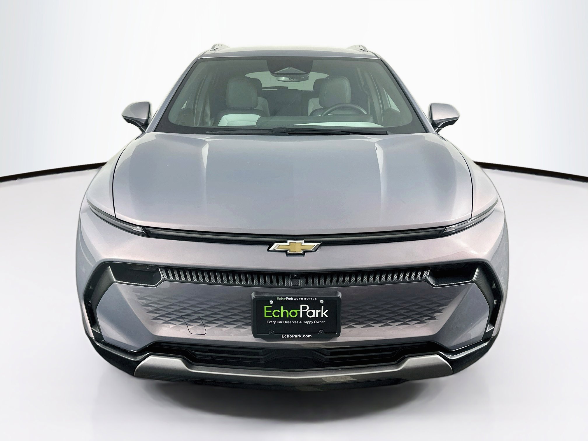 Used 2025 Chevrolet Equinox EV LT FWD image 2