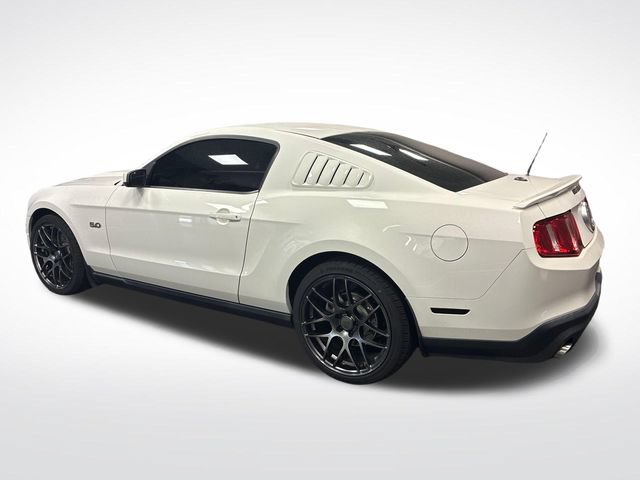 Used 2011 Ford Mustang GT Premium w/ Security Pkg RWD image 3