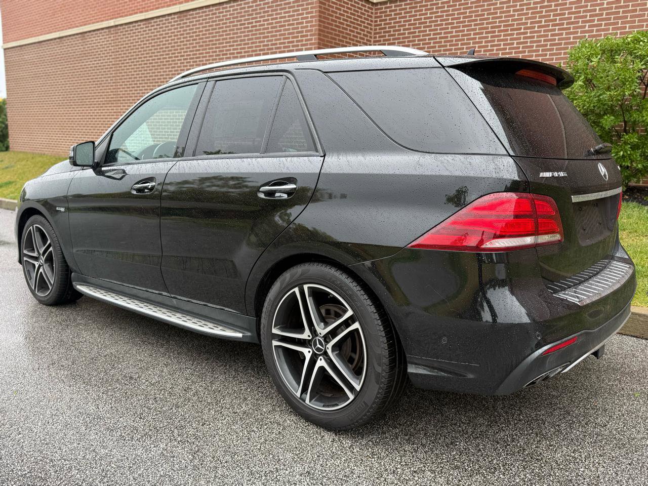 Used 2018 Mercedes-Benz GLE 43 AMG 4MATIC image 9