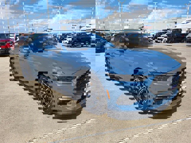 New 2025 Ford Mustang Coupe image 9