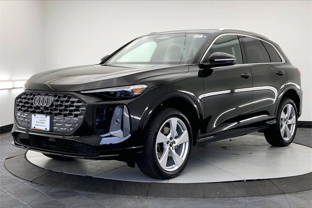 New 2025 Audi Q5 2.0T Premium Plus image 2