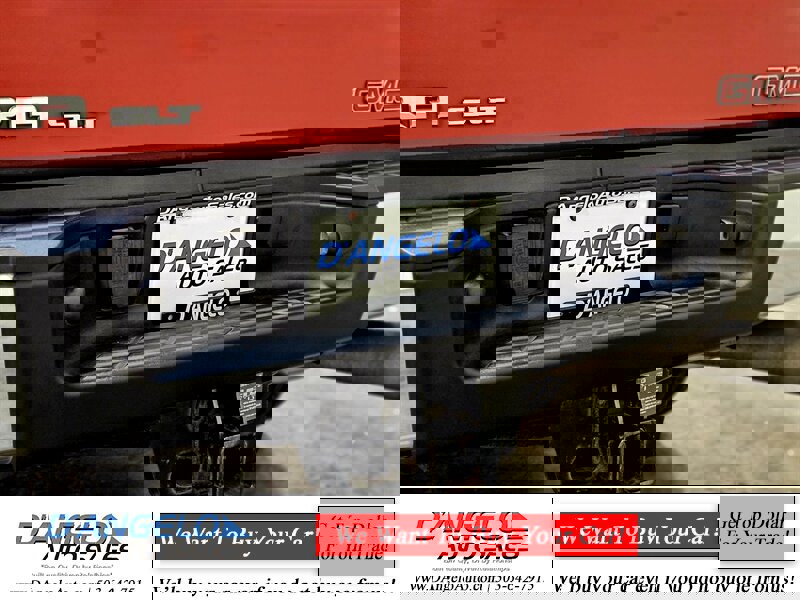 Used 2013 GMC Sierra 2500 SLT w/ Suspension Package, Off-Road image 20