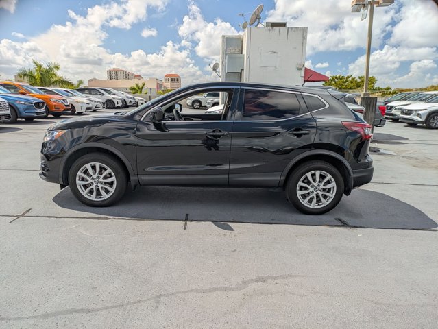 Certified 2021 Nissan Rogue Sport S image 3