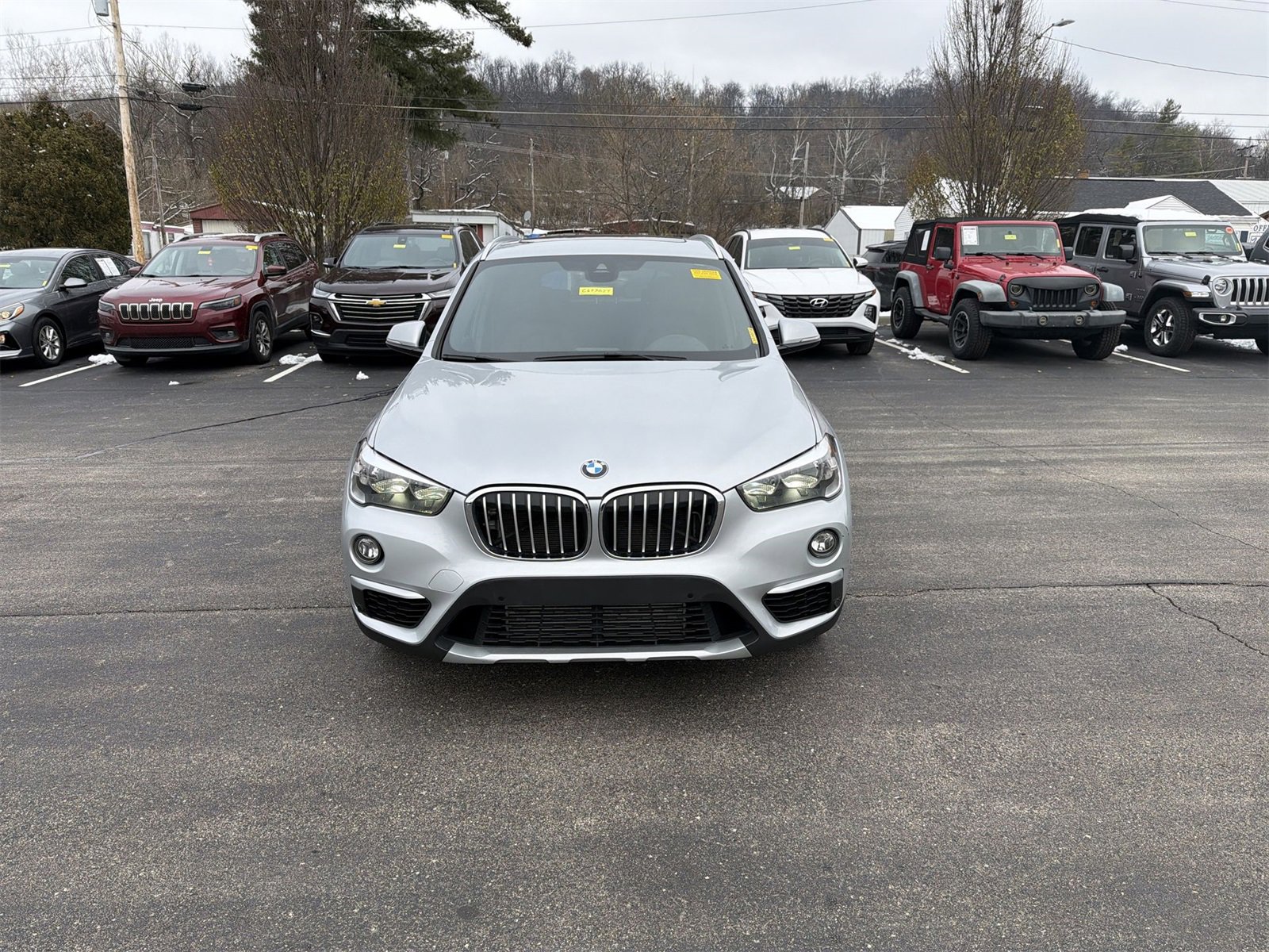 Used 2019 BMW X1 xDrive28i w/ Convenience Package image 3