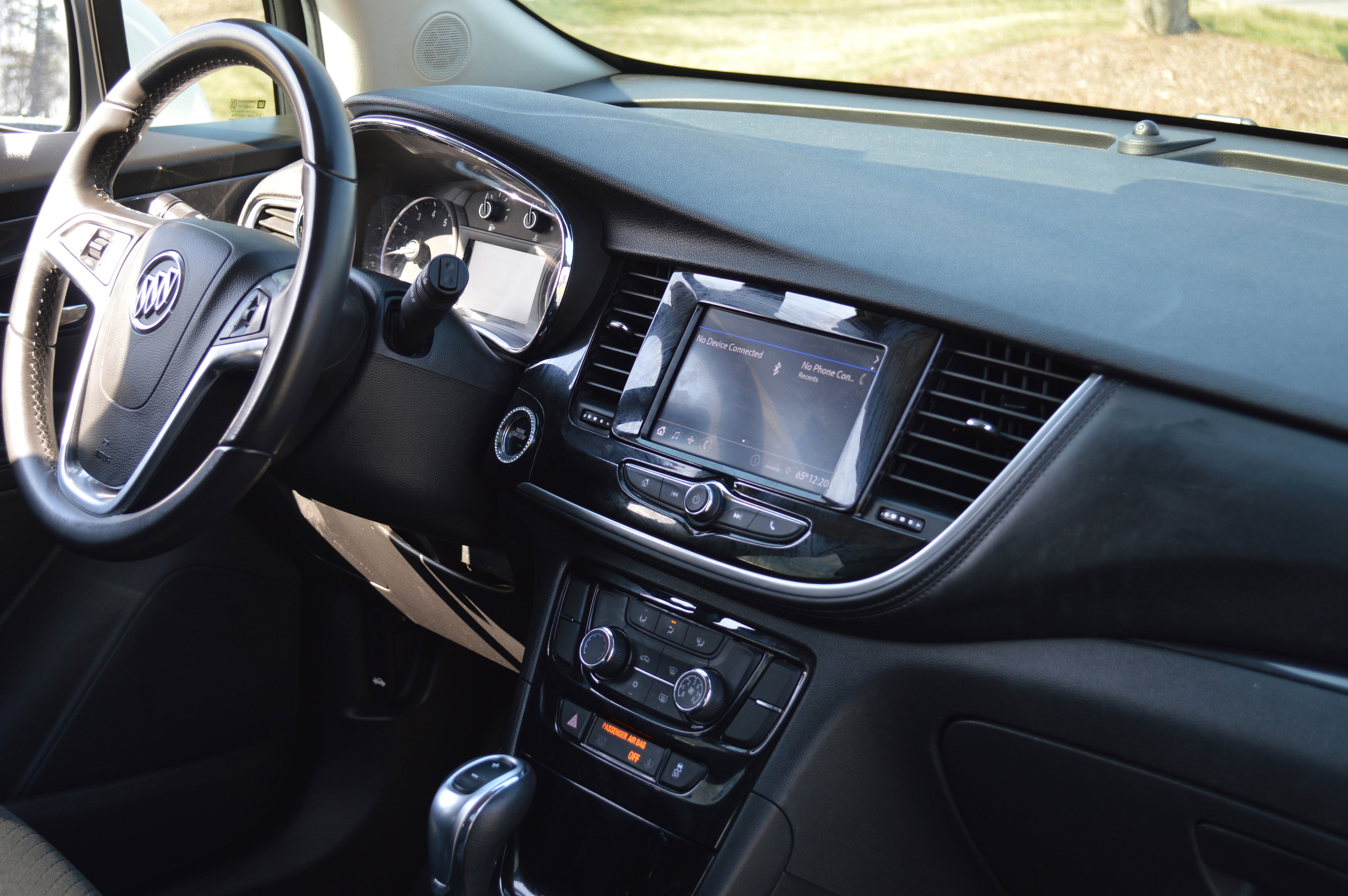 Used 2022 Buick Encore Preferred w/ Safety Package image 36