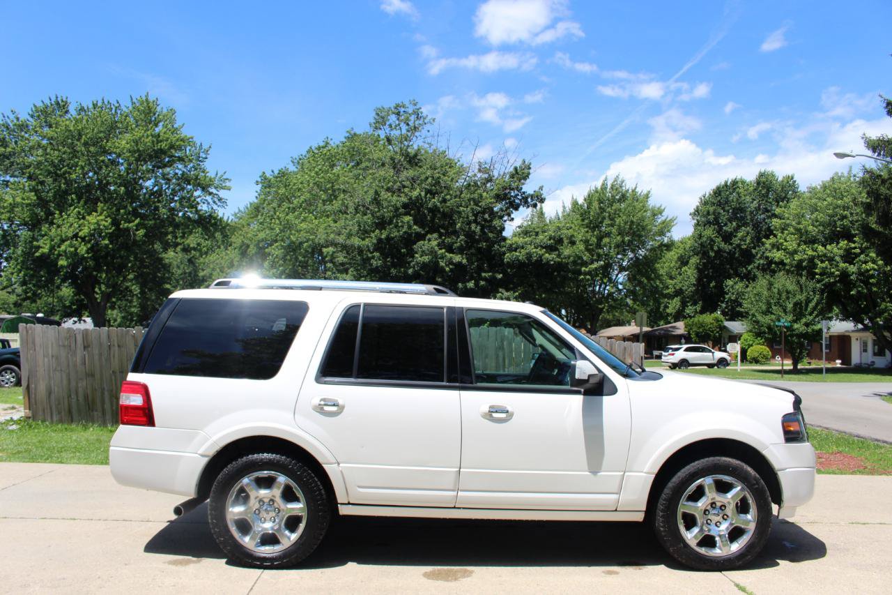 Used 2014 Ford Expedition Limited w/ Equipment Group 301A AWD/4WD image 10
