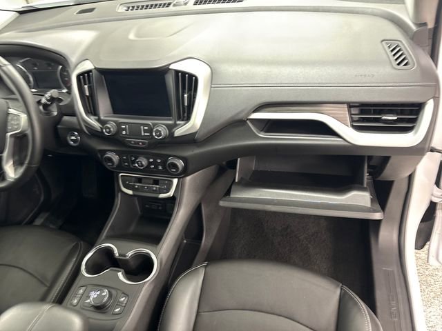 Used 2024 GMC Terrain SLT image 18