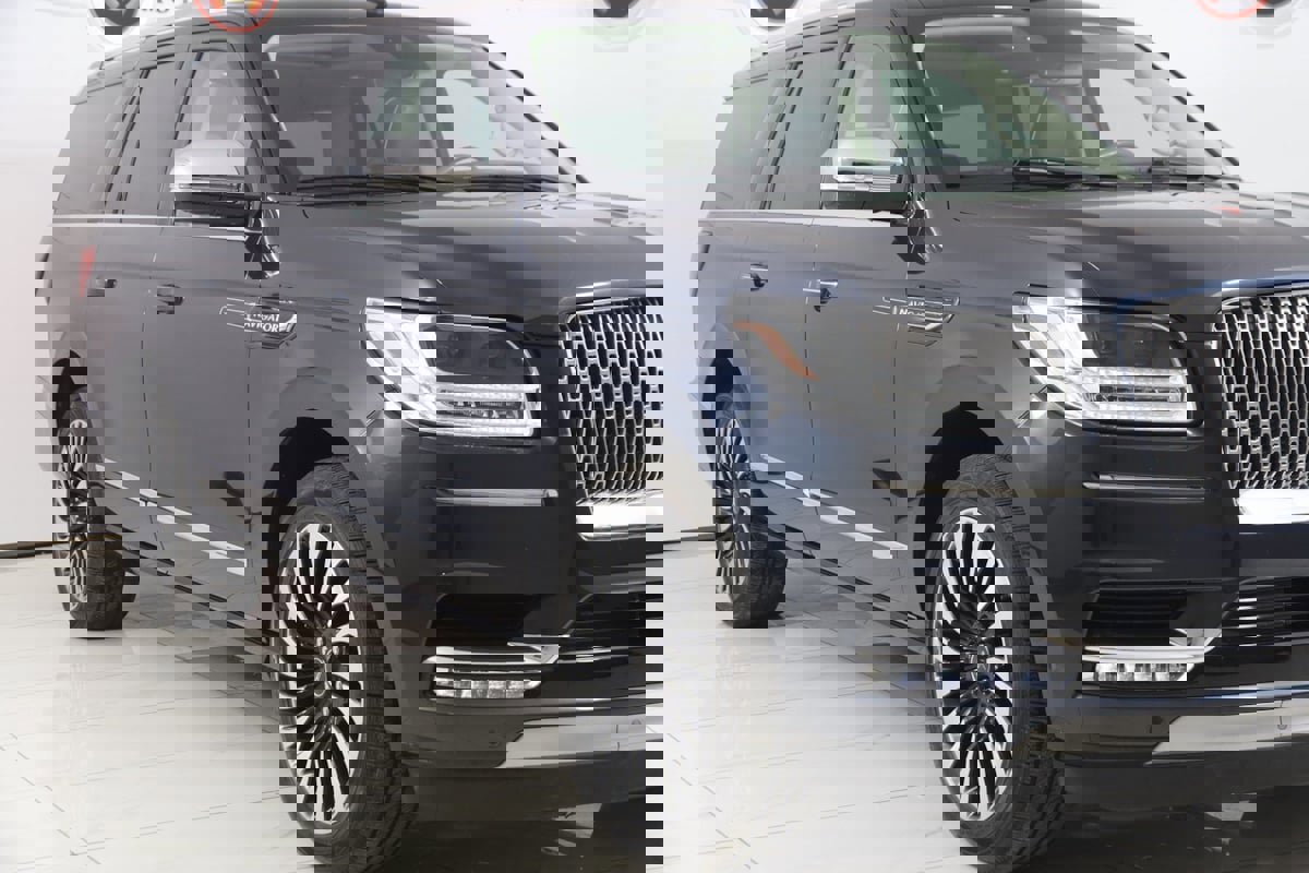 Used 2021 Lincoln Navigator L Black Label AWD/4WD image 45