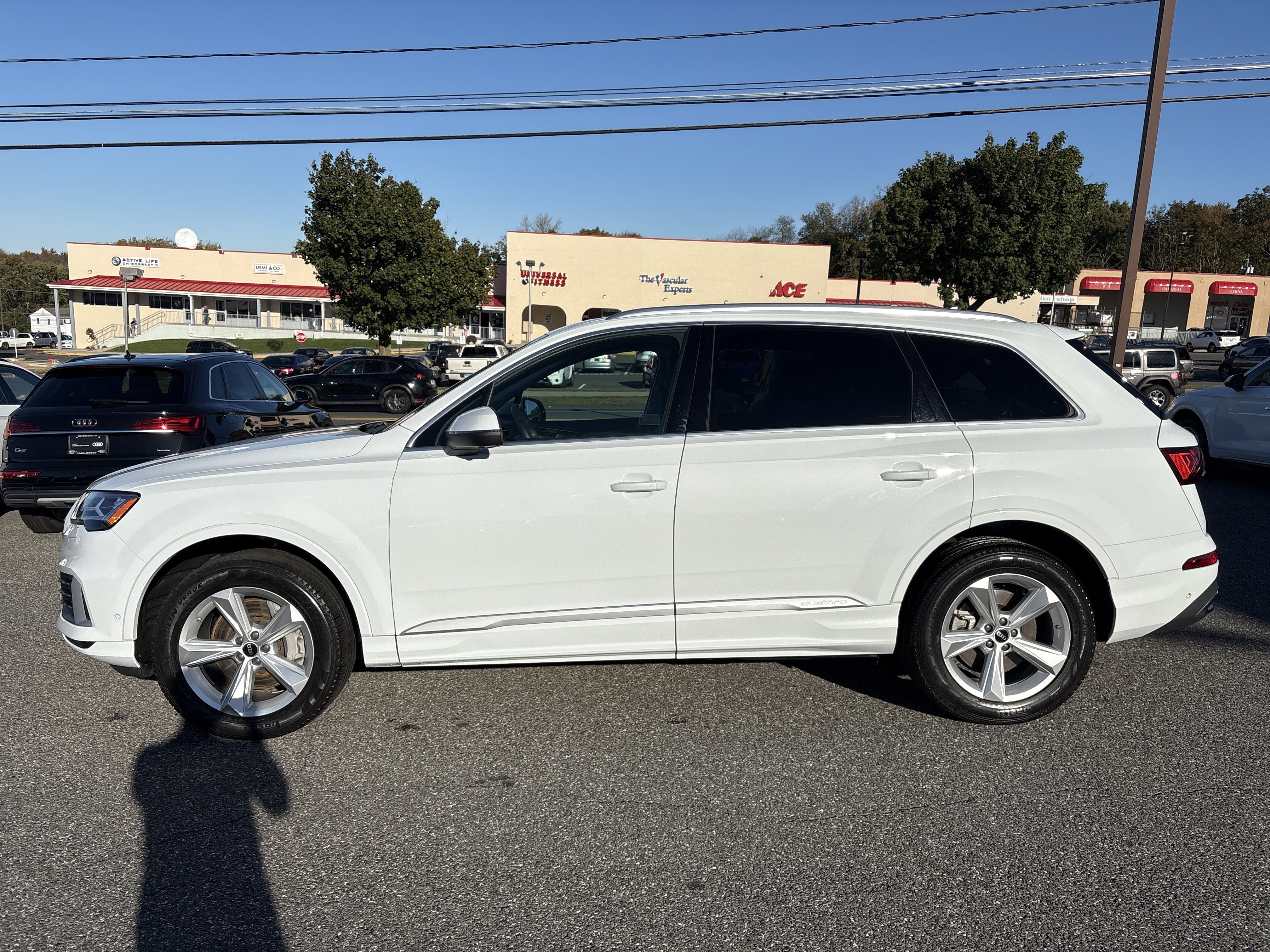 Certified 2022 Audi Q7 2.0T Premium w/ Convenience Package image 4