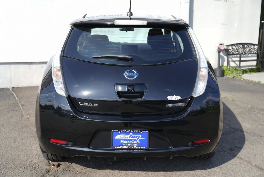 Used 2017 Nissan Leaf S w/ Charge Package FWD image 6