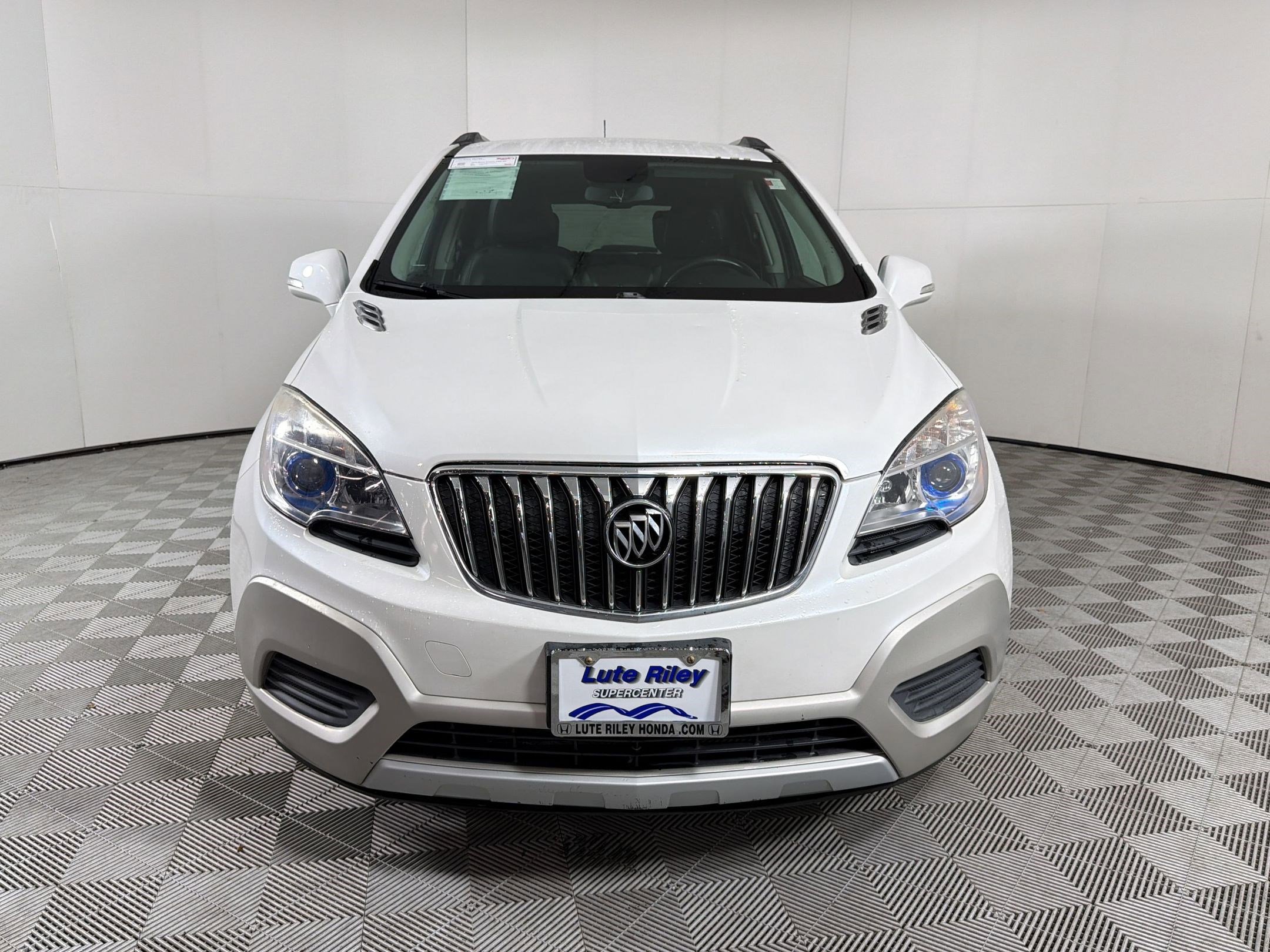 Used 2016 Buick Encore FWD image 6