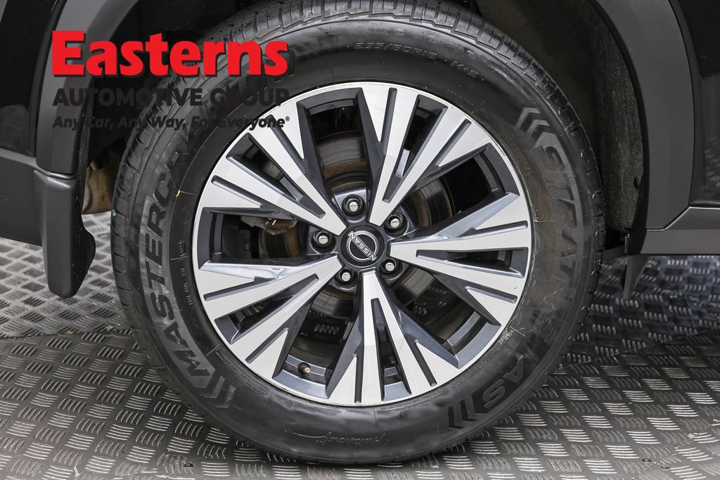 Used 2023 Nissan Rogue SV AWD/4WD image 29