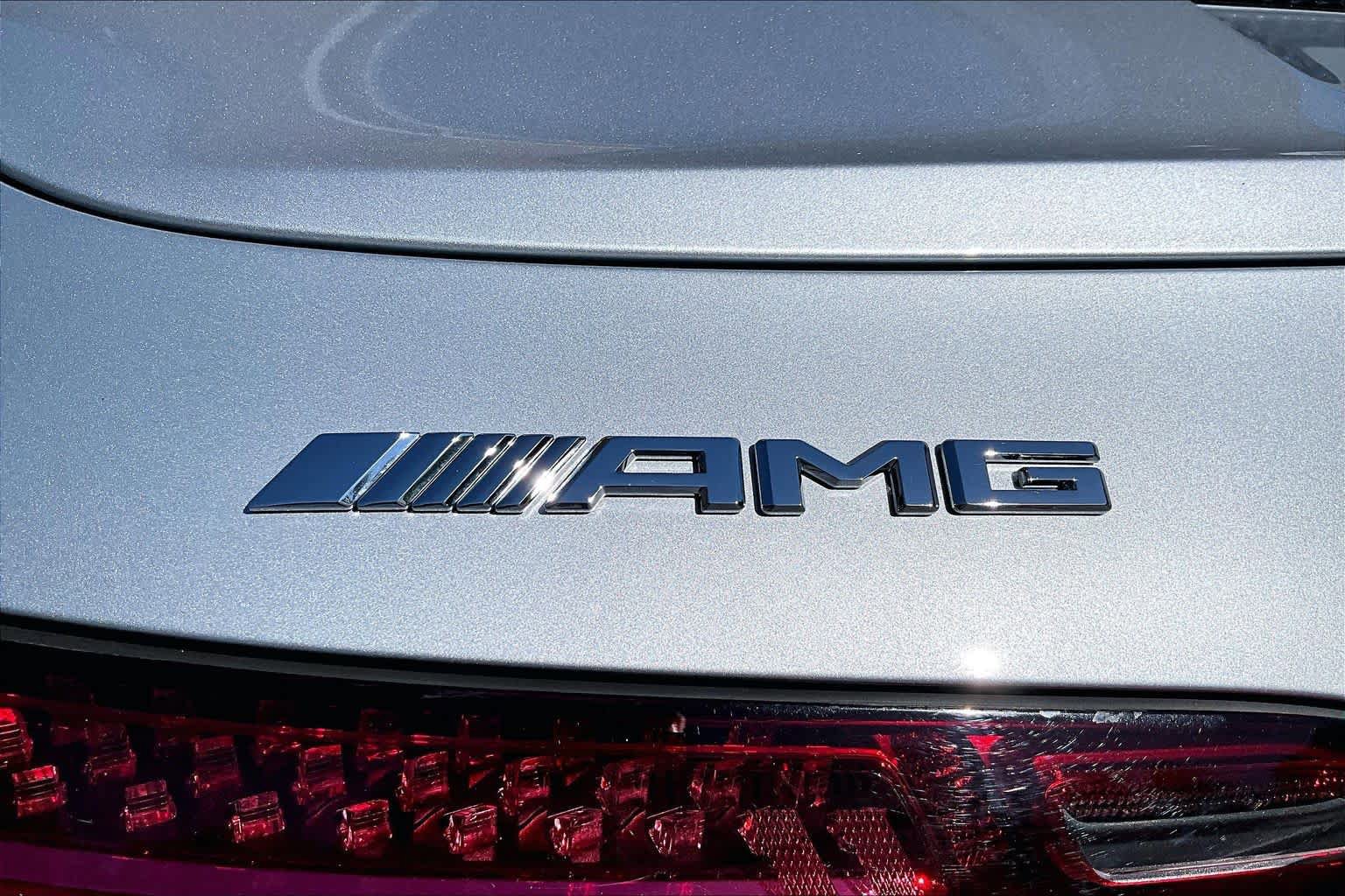 Used 2022 Mercedes-Benz SL 55 AMG 4MATIC image 28