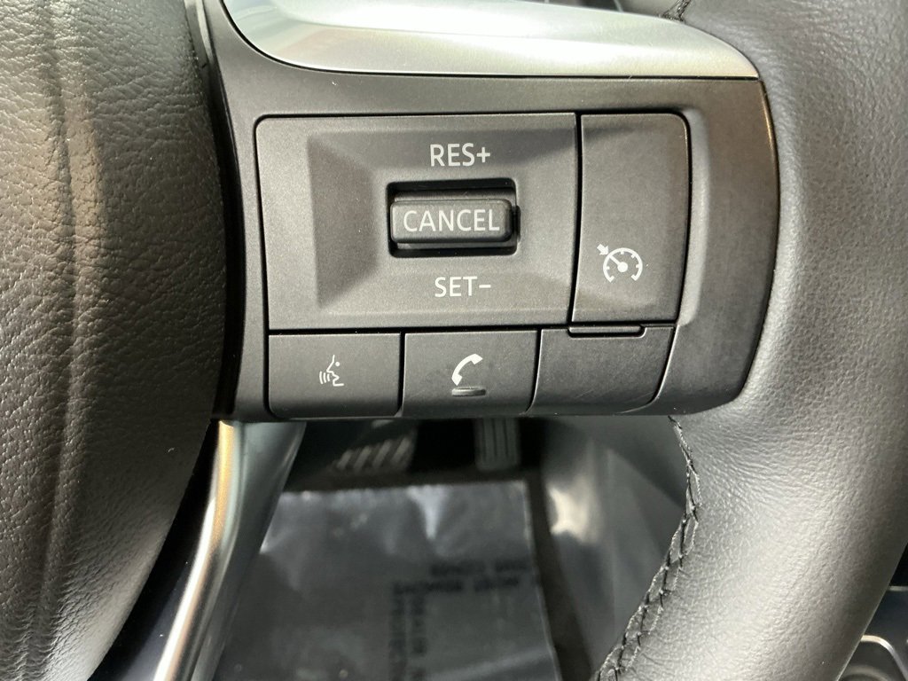 Used 2025 INFINITI QX60 Pure image 12