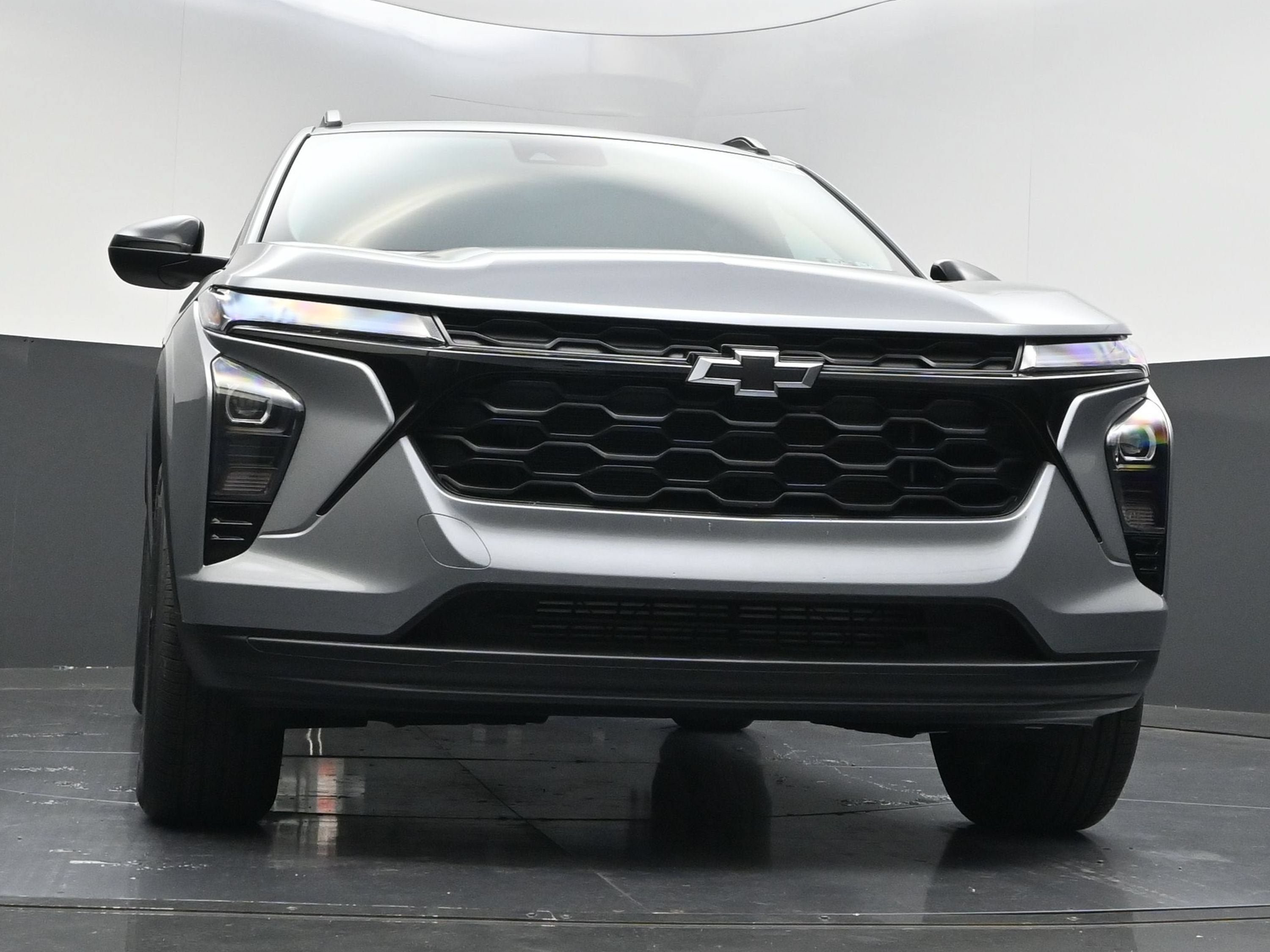 New 2026 Chevrolet Trax LT w/ Sunroof Package FWD image 39