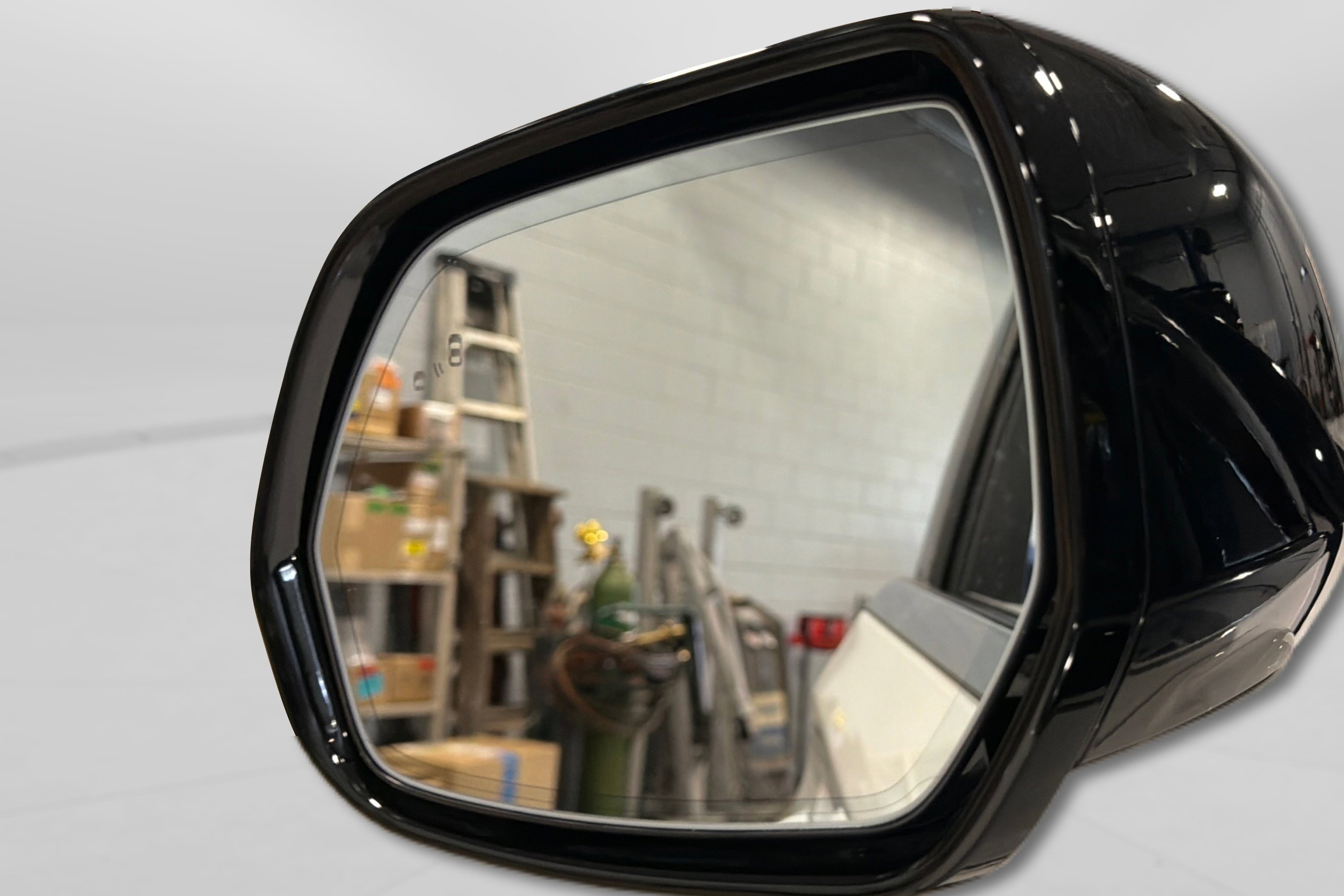 Used 2025 Lincoln Aviator AWD image 14