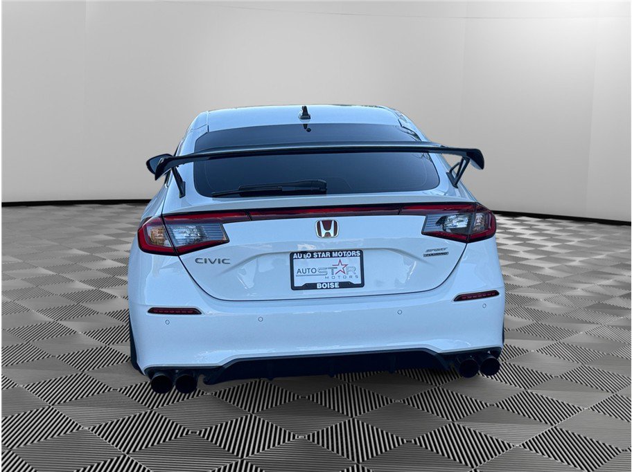 Used 2024 Honda Civic Sport Touring image 4