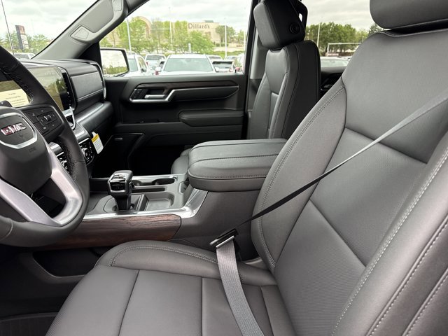 New 2026 GMC Sierra 1500 SLT w/ SLT Premium Plus Package image 5