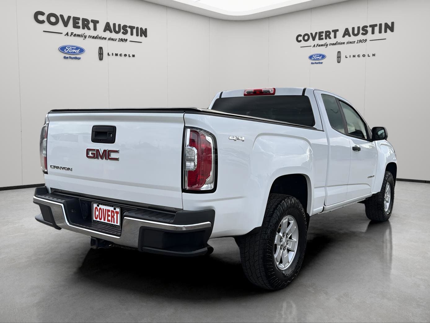 Used 2016 GMC Canyon 4x4 Extended Cab w/ Convenience Package image 5