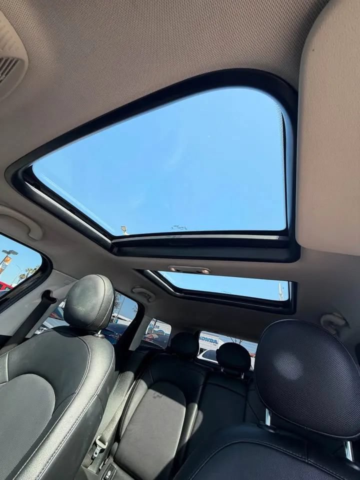 Used 2019 MINI Cooper Countryman FWD image 8