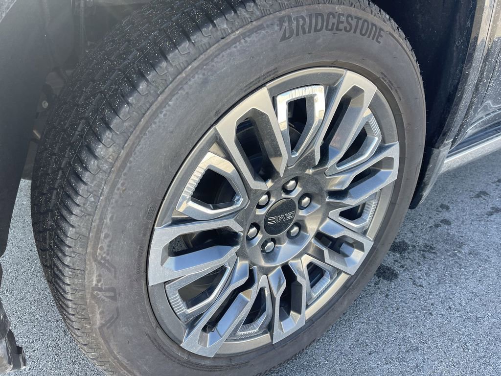 Used 2023 GMC Sierra 1500 Denali Ultimate image 2