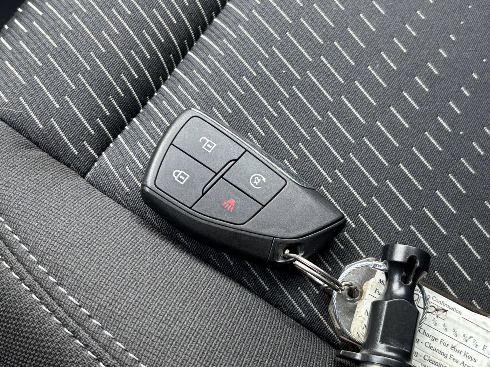 Used 2025 Chevrolet Equinox LT FWD image 19