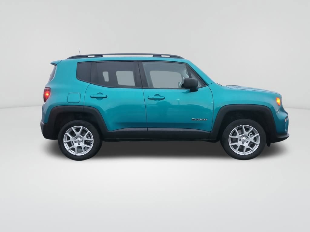 Used 2022 Jeep Renegade Latitude image 7