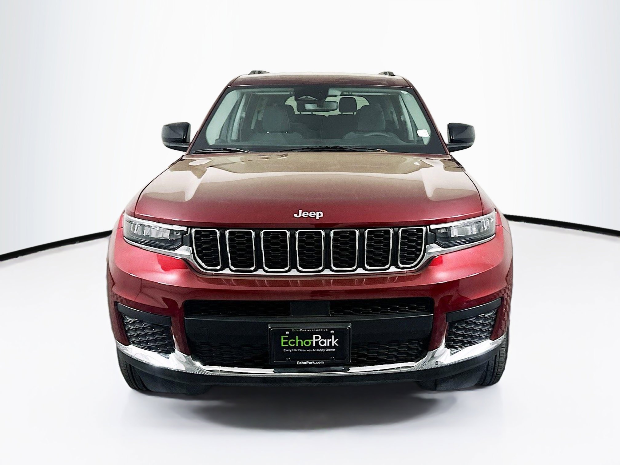Used 2023 Jeep Grand Cherokee L Laredo AWD/4WD image 2
