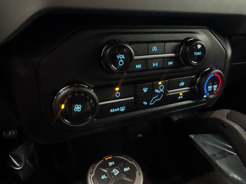 Used 2023 Ford Bronco Big Bend image 50