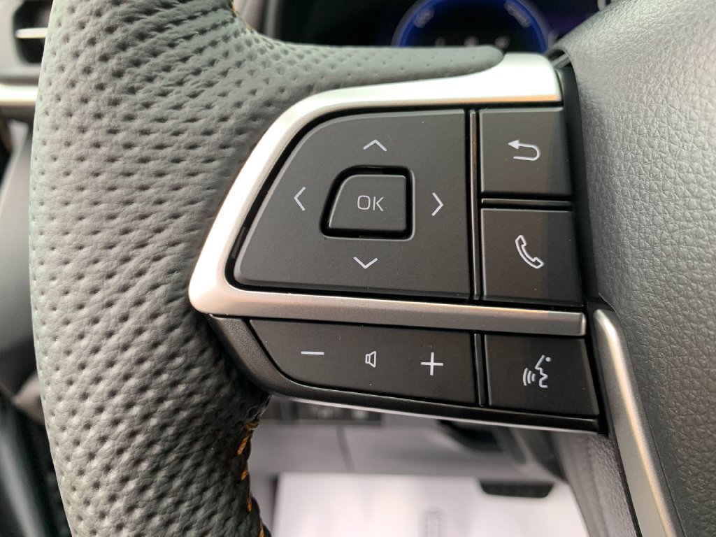 New 2026 Toyota Sienna XLE Woodland Edition AWD/4WD image 27