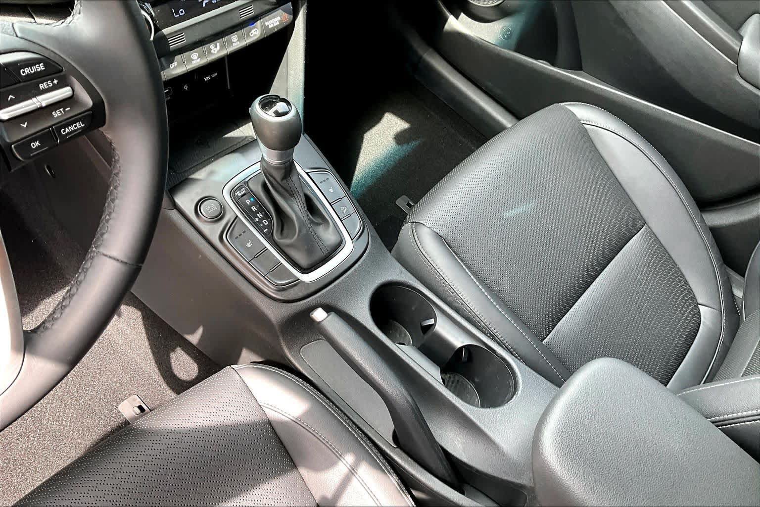 Used 2020 Hyundai Kona Limited FWD image 17