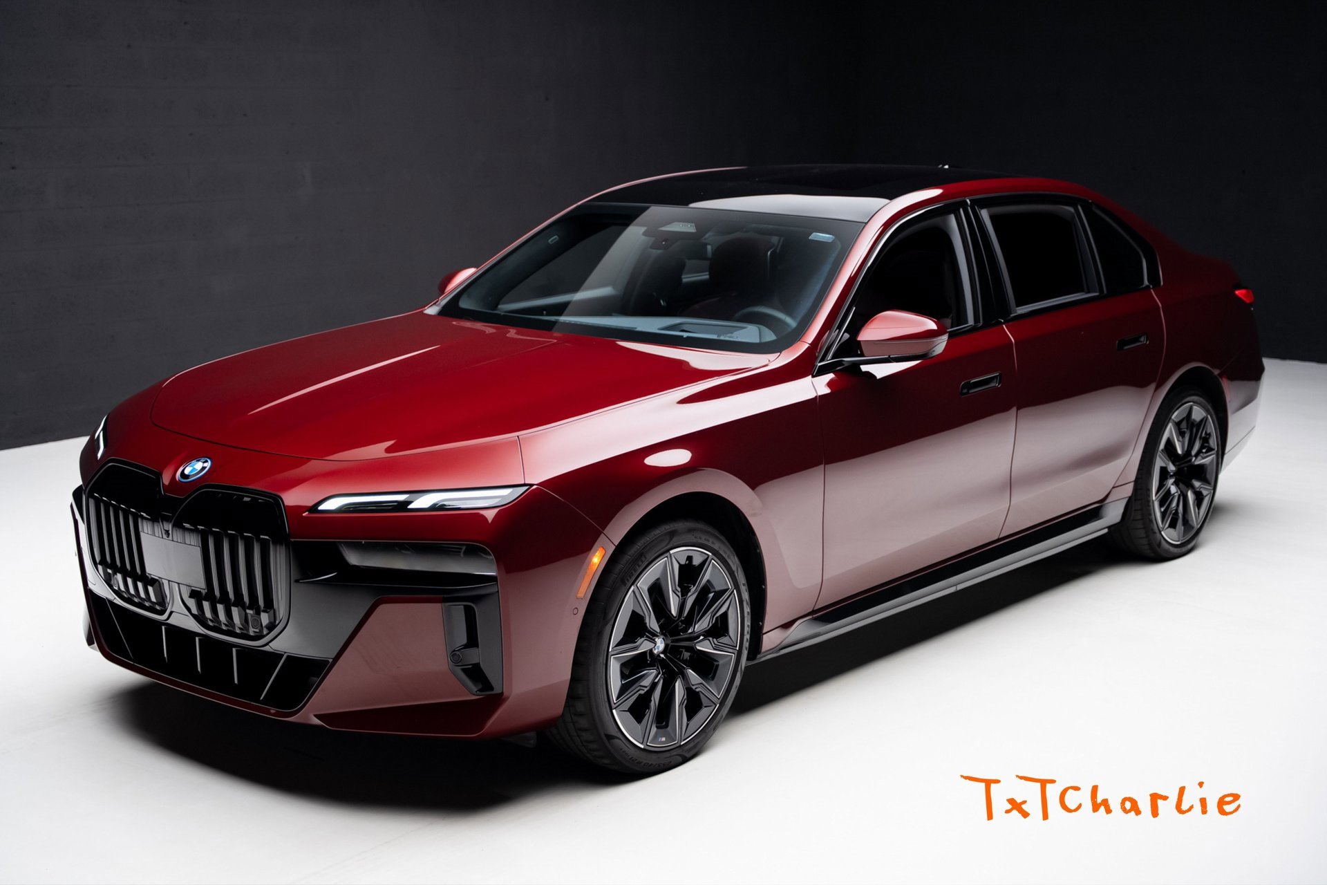 Used 2023 BMW i7 xDrive60 w/ Parking Assistance Package