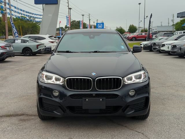 Used 2019 BMW X6 xDrive35i w/ M Sport Package AWD/4WD image 9