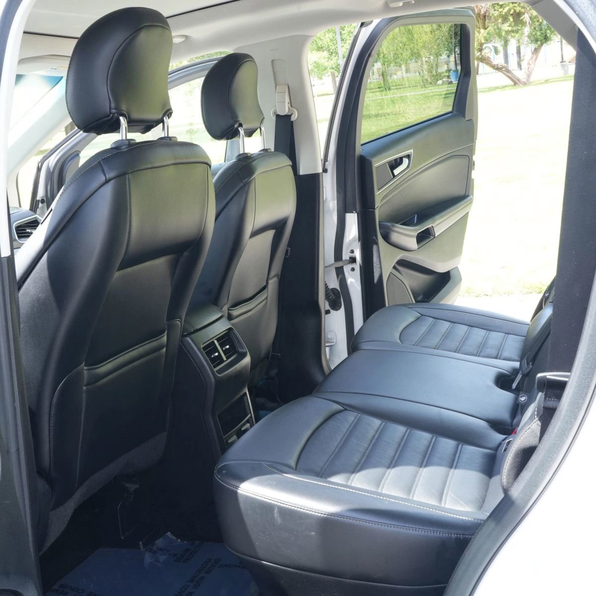 Used 2015 Ford Edge SEL w/ Equipment Group 201A FWD image 7