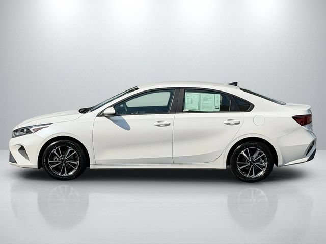 Used 2024 Kia Forte LXS FWD image 6