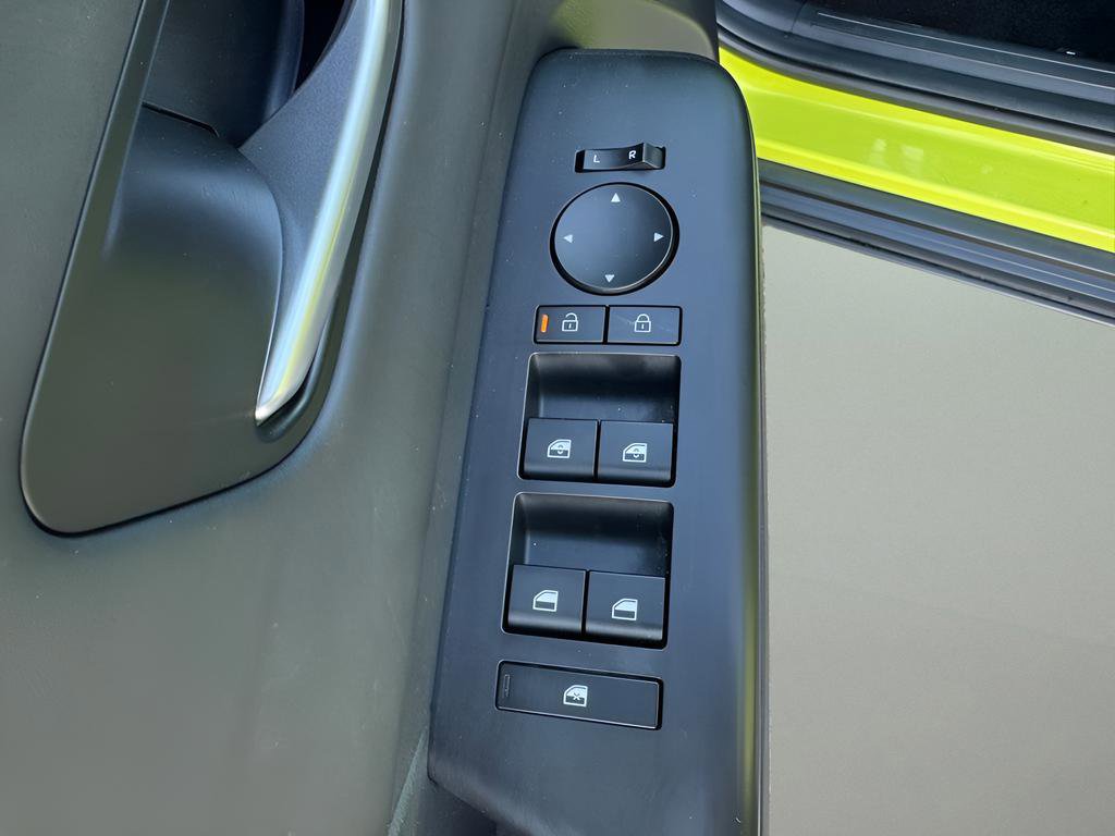 Certified 2024 Hyundai Kona Limited AWD/4WD image 16