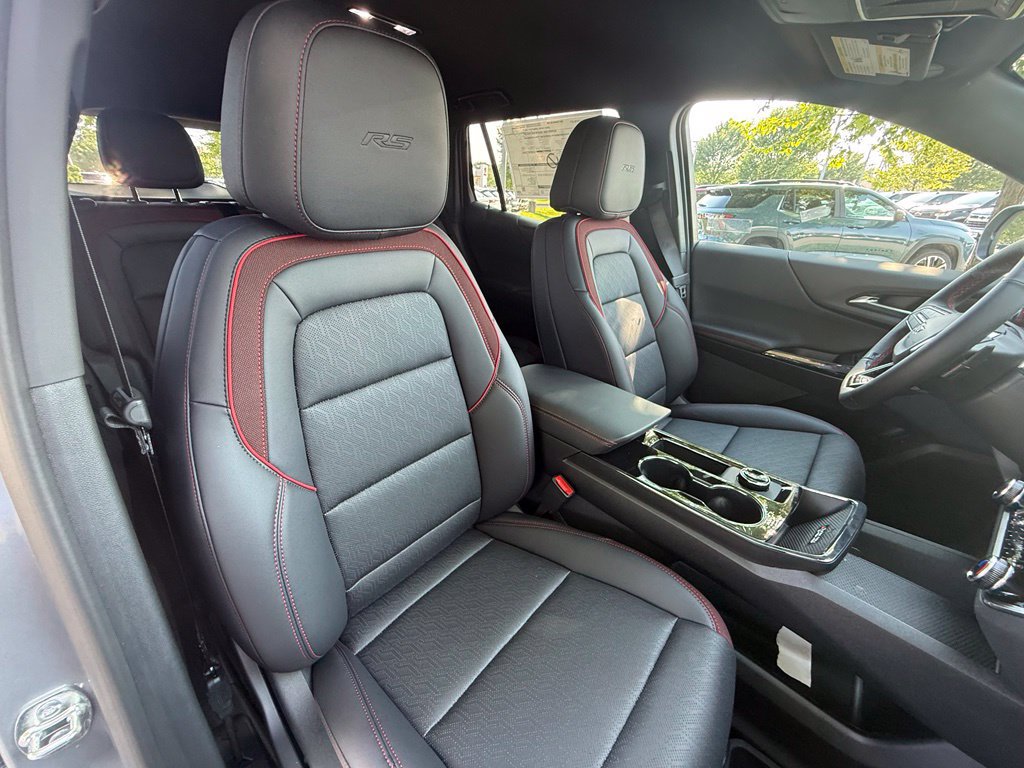 New 2027 Chevrolet Equinox RS w/ Safety and Technology Package AWD/4WD image 26
