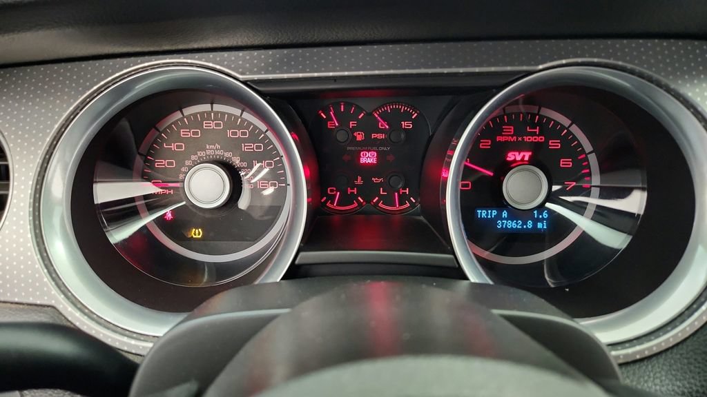 Used 2010 Ford Mustang Shelby GT500 RWD image 60
