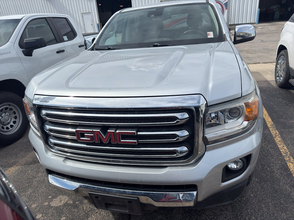 Used 2015 GMC Canyon SLT w/ Driver Alert Package AWD/4WD image 2