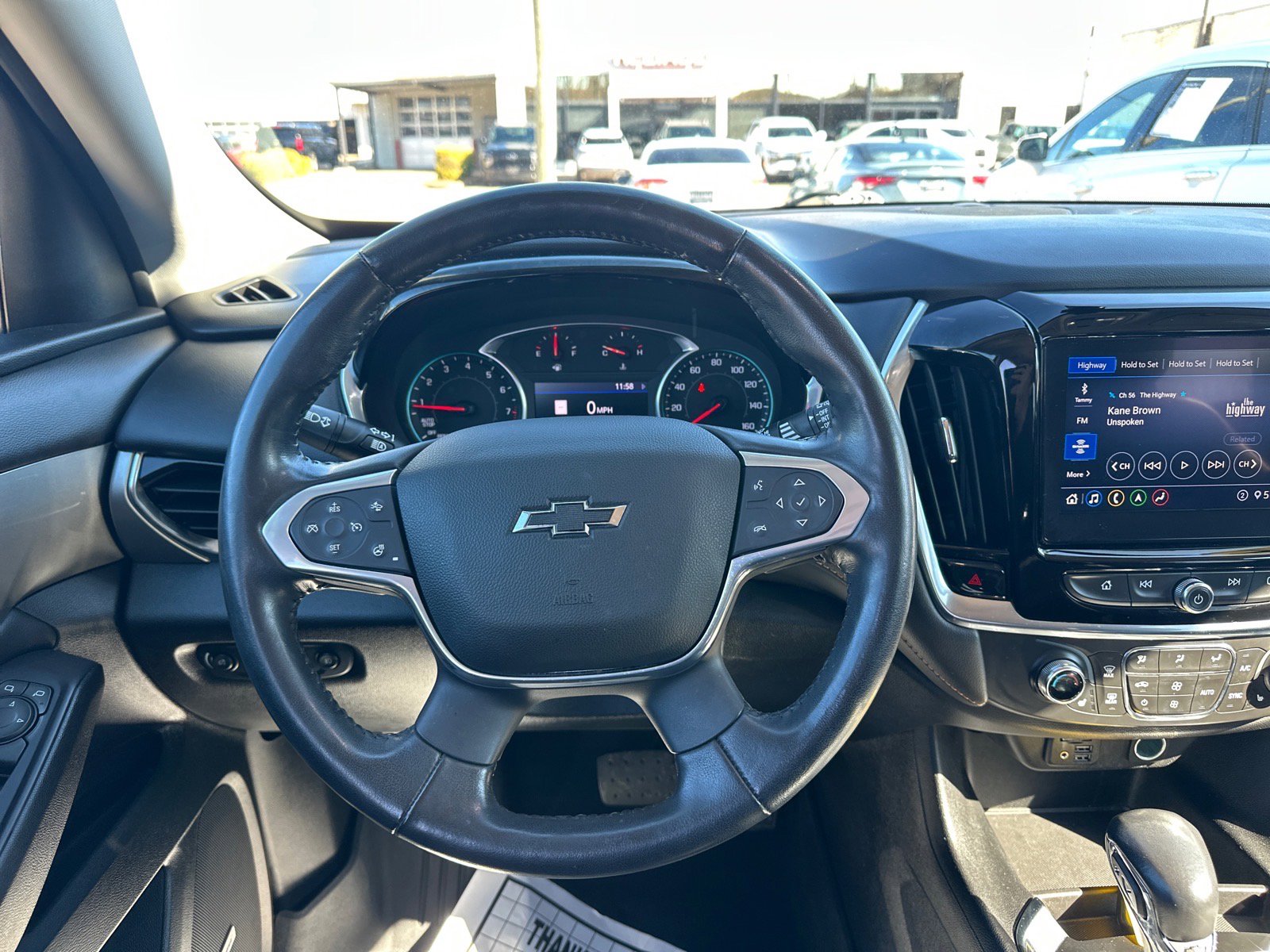 Used 2021 Chevrolet Traverse RS image 16