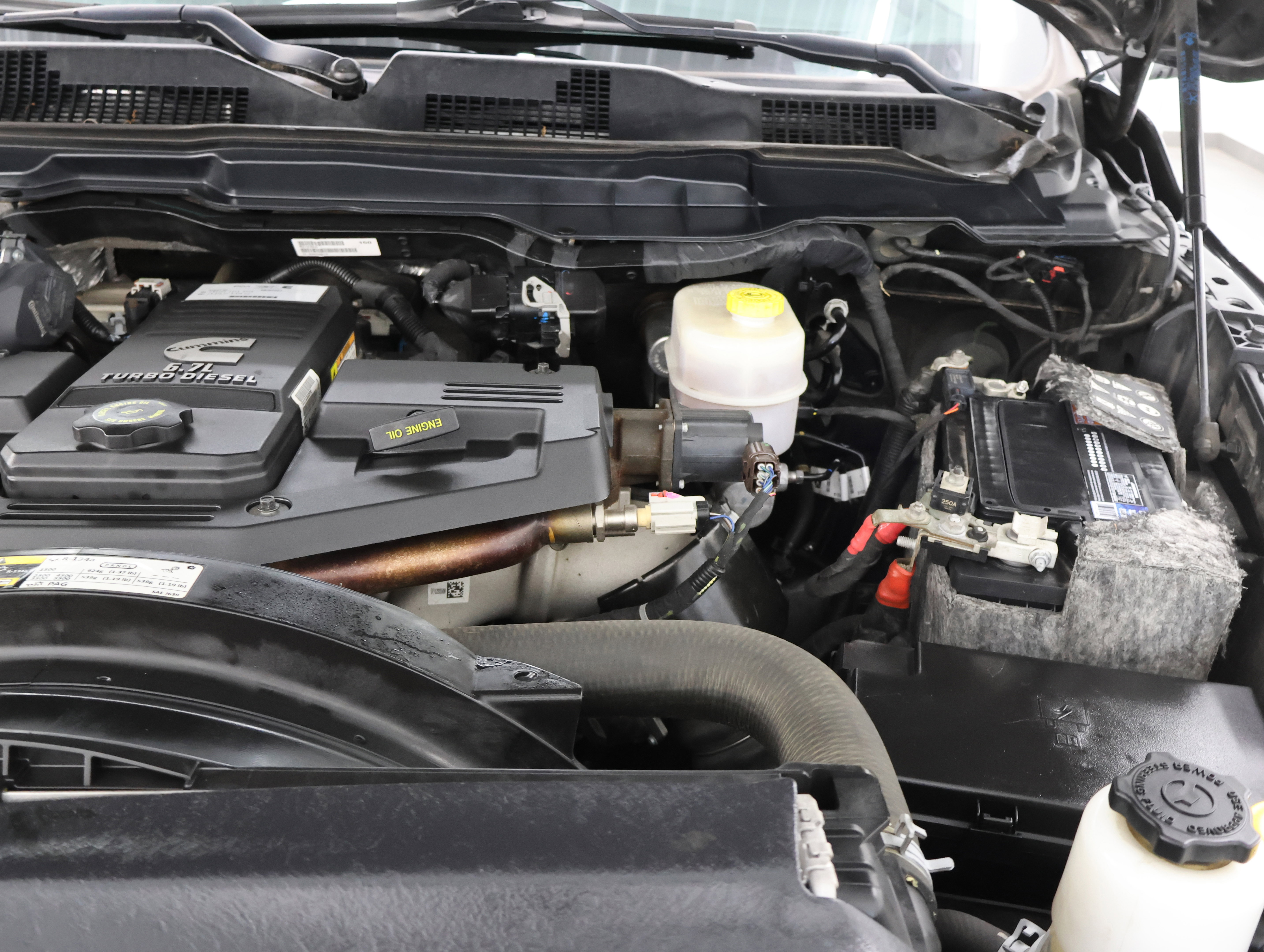 Used 2018 RAM 2500 Laramie image 19