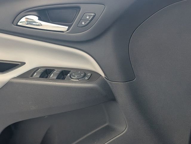 Used 2024 Chevrolet Equinox LS w/ LS Convenience Package FWD image 26