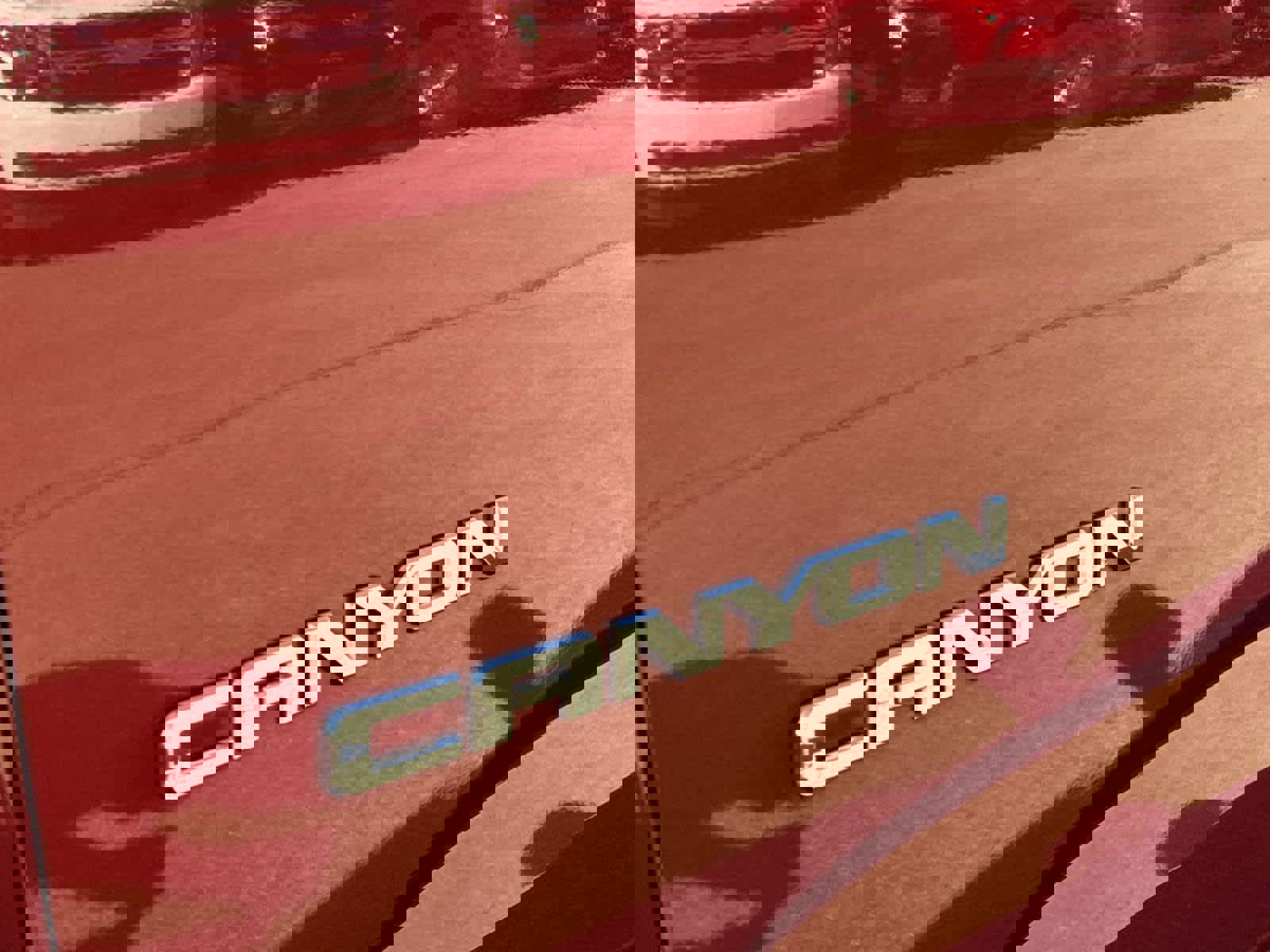 Used 2016 GMC Canyon SLT w/ Driver Alert Package image 11