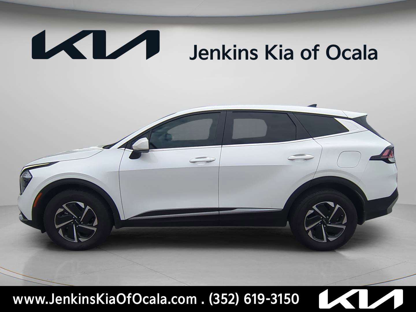 Certified 2023 Kia Sportage LX image 6