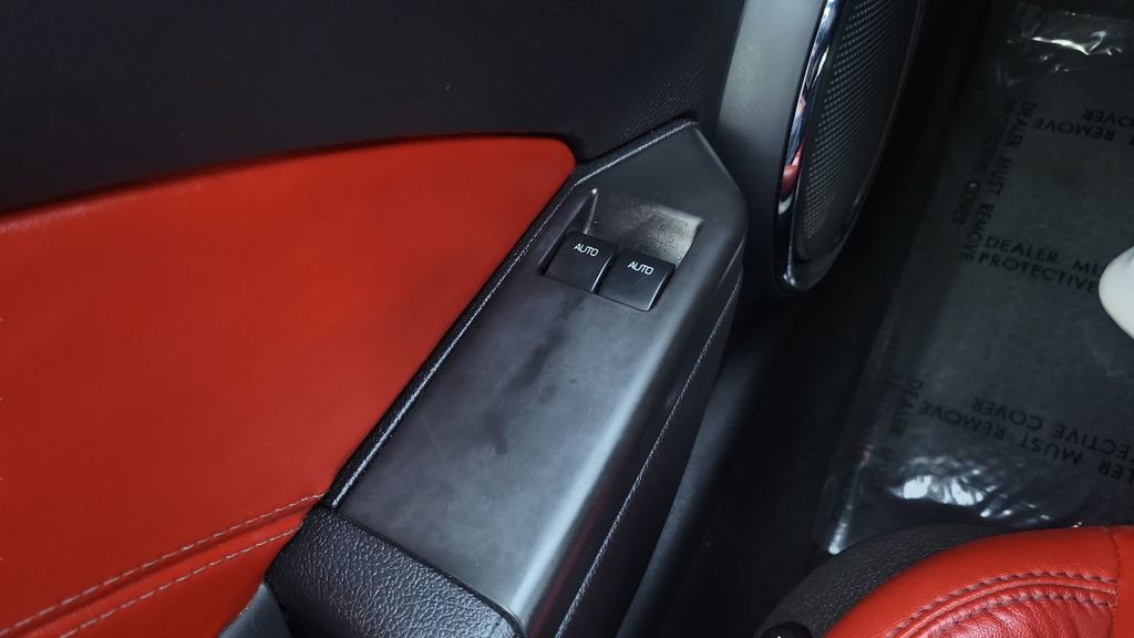 Used 2010 Ford Mustang GT Premium RWD image 16
