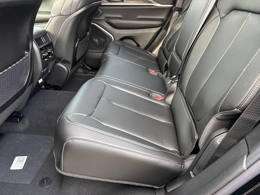 New 2026 Jeep Grand Cherokee Limited image 30