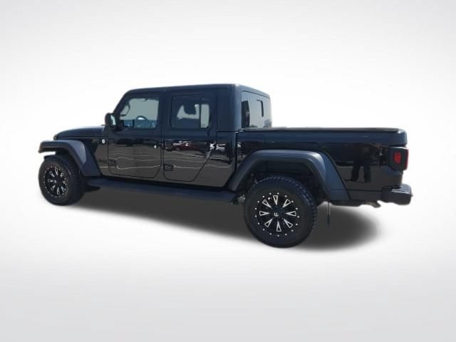 Used 2020 Jeep Gladiator Sport w/ Technology Group AWD/4WD image 8