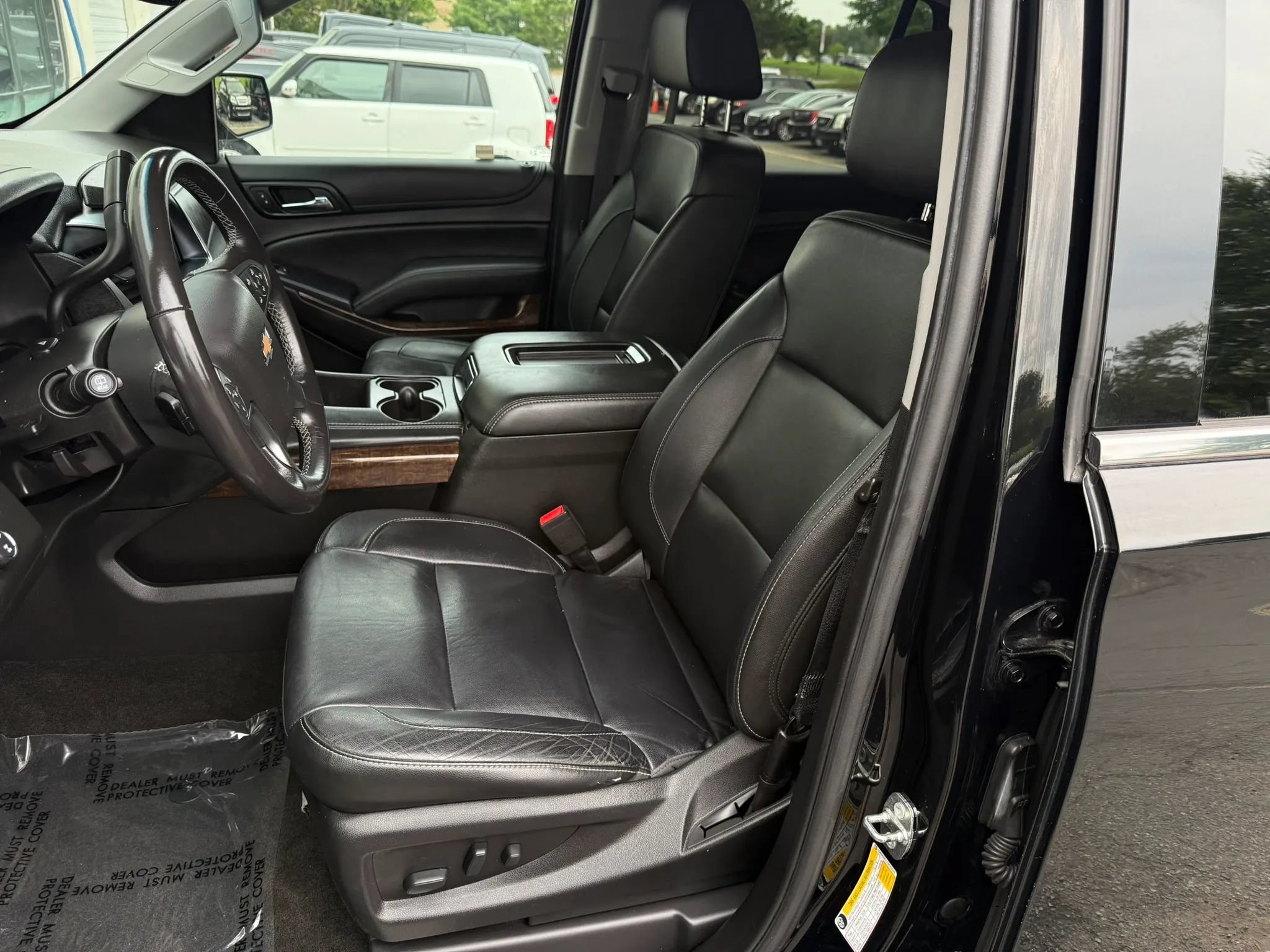 Used 2018 Chevrolet Tahoe LT AWD/4WD image 19