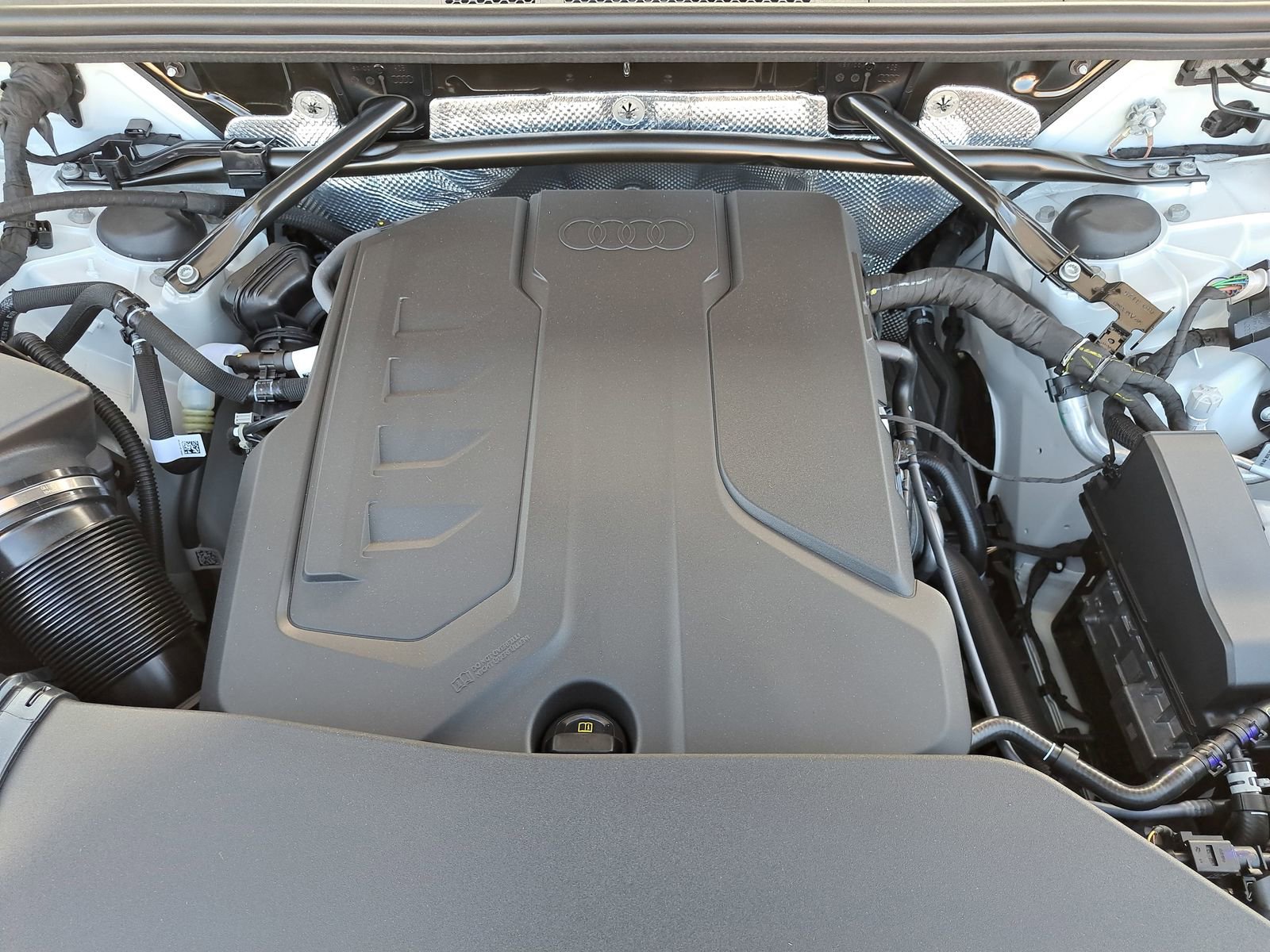 New 2025 Audi Q5 Premium Plus image 34