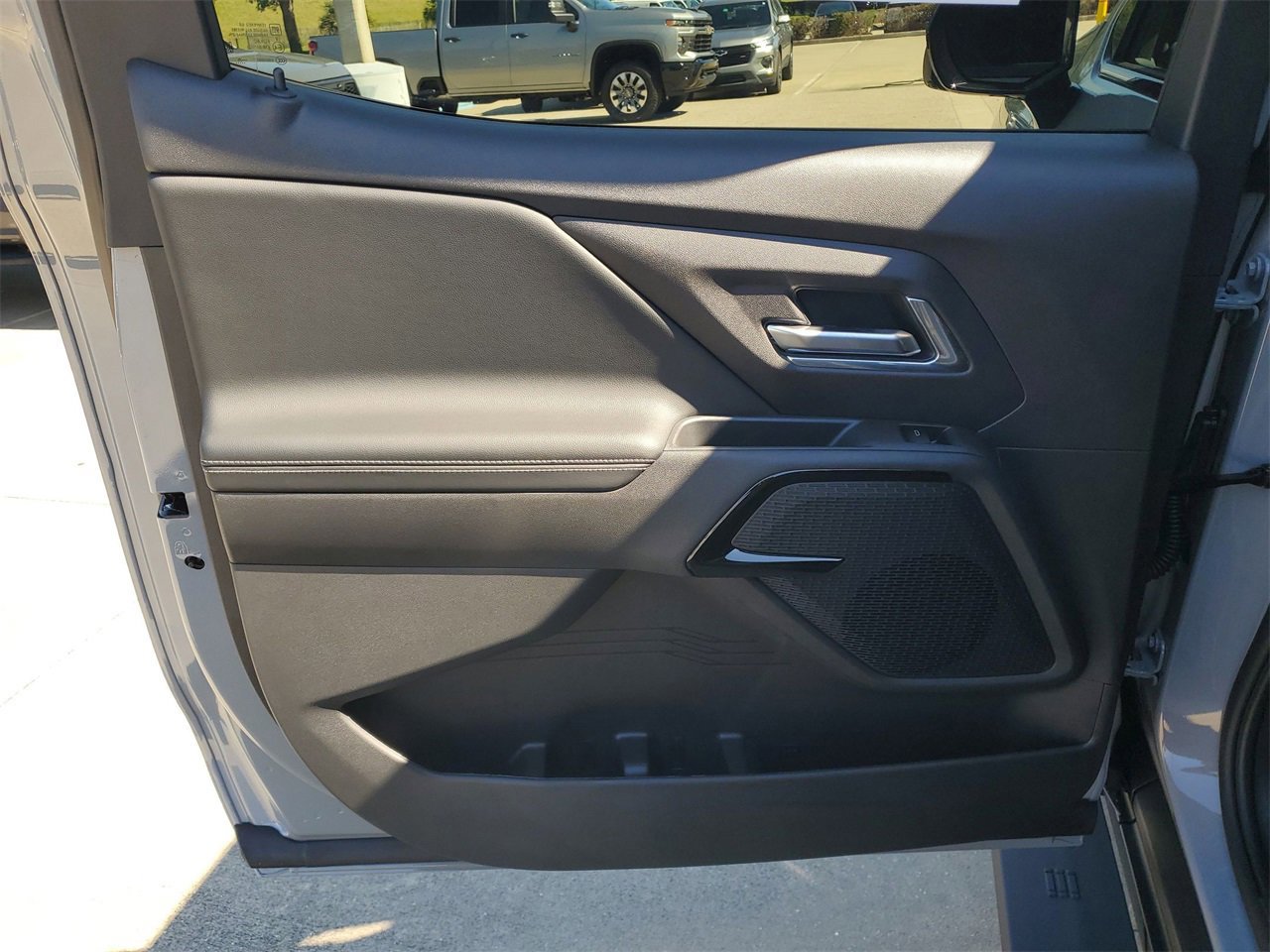 New 2026 Chevrolet Silverado EV LT image 7